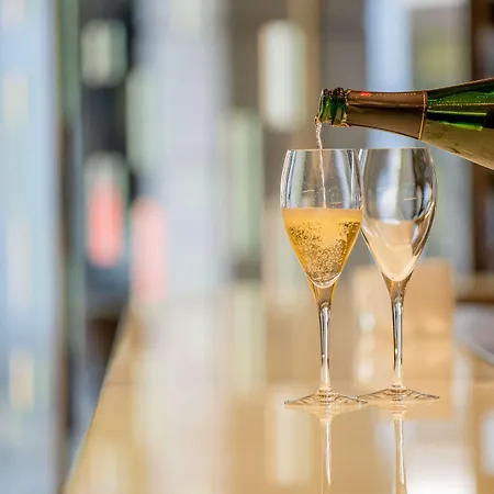 Hotel Western Premier De La Paix