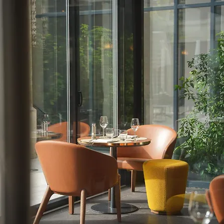 Hotel Western Premier De La Paix 4*